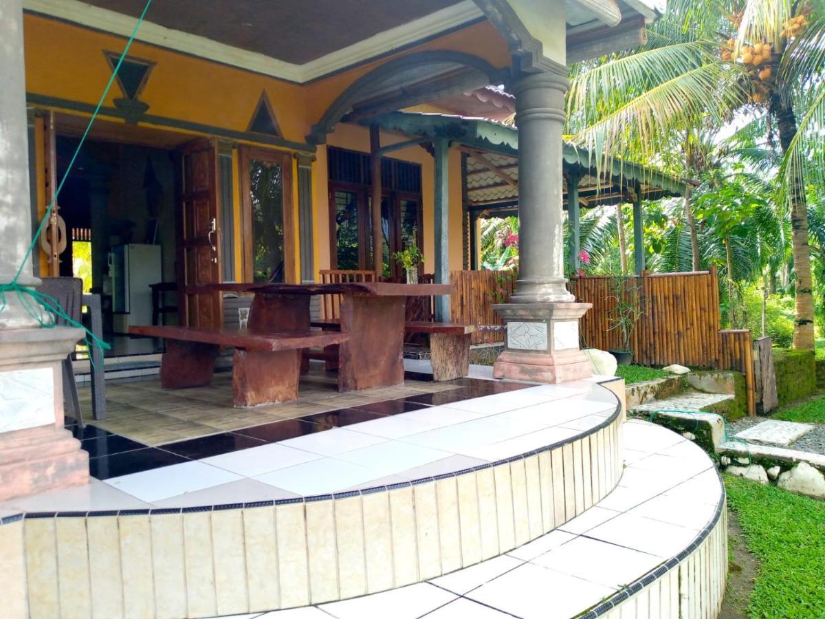 Hotel Sumatra Cheeky Monkeys à Bukit Lawang Extérieur photo